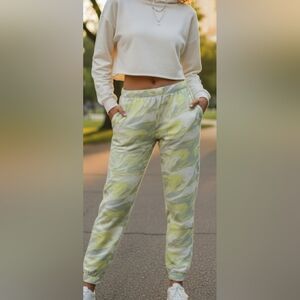 Wild Fable Unisex High-Rise Vintage Jogger Sweatpants - (Green Swirl, XX…